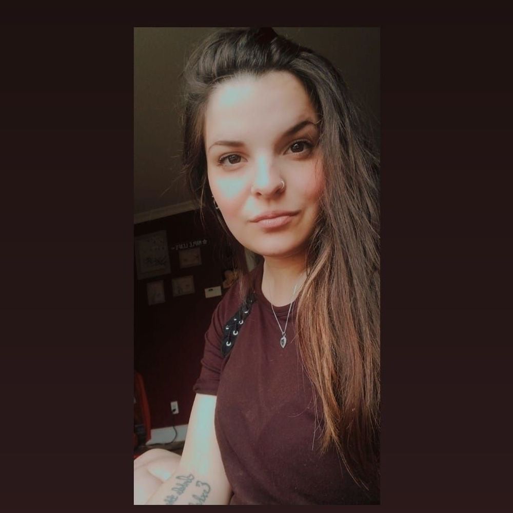 Meet your Posher, Autumn-skye